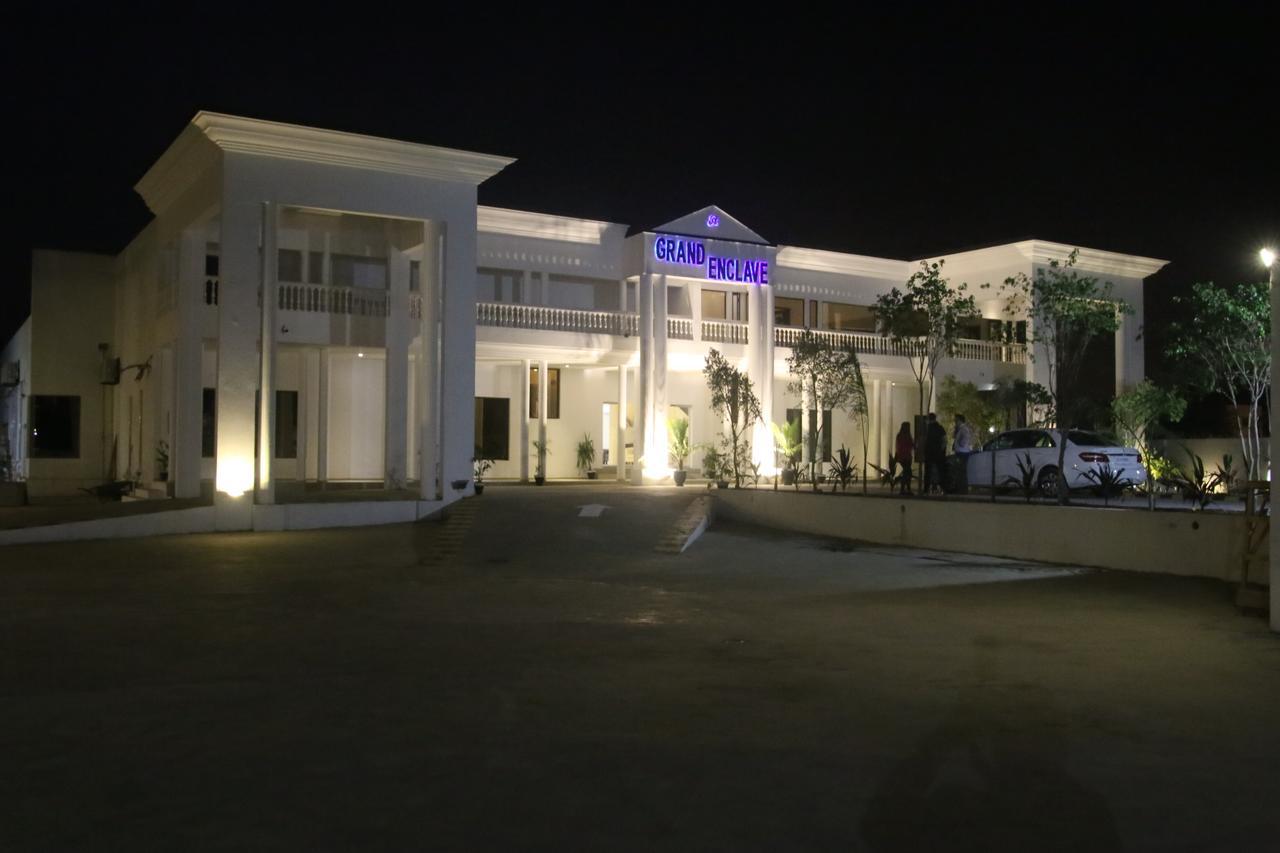 Grand Enclave Hotel Lahore Exterior foto